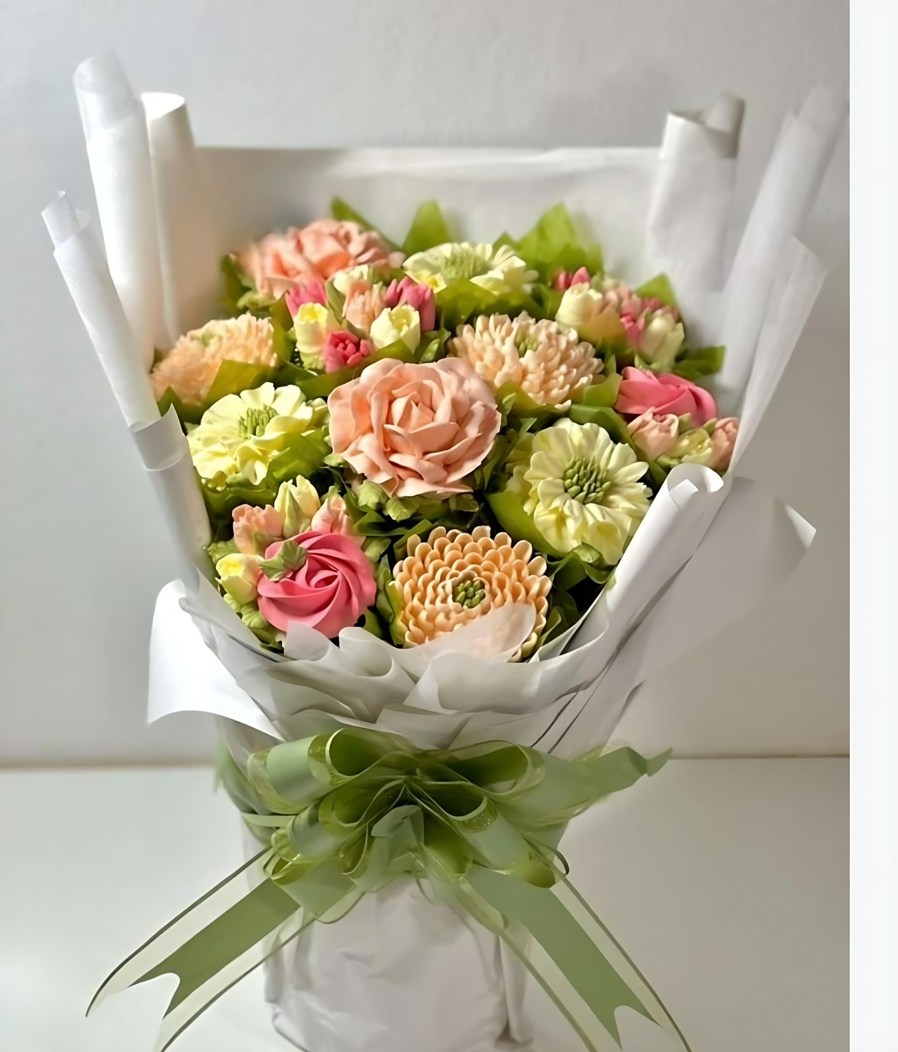 Large Cupcake Bouquet